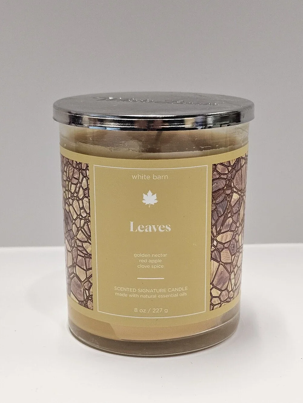 Bath & Body Works White Barn Leaves scented 8 Oz candle New